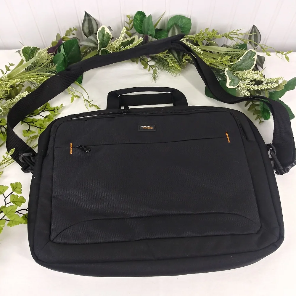 Amazon Basics Laptop Case Bag Shoulder Strap Black